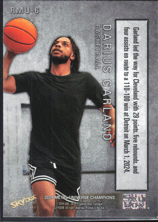 2024 SkyBox Metal Universe Champions #RMU-6 Darius Garland 1999-00 Retro - baksida