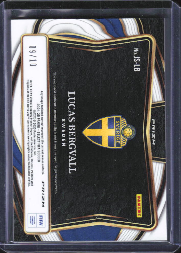 2024-25 Panini Select FIFA #JS-LB Lucas Bergvall Jumbo Swatches Gold Prizm 09/10 – baksida