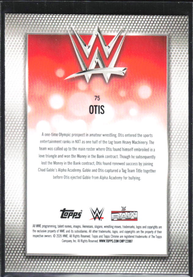 2026 Topps Chrome WWE #75 Otis – baksida