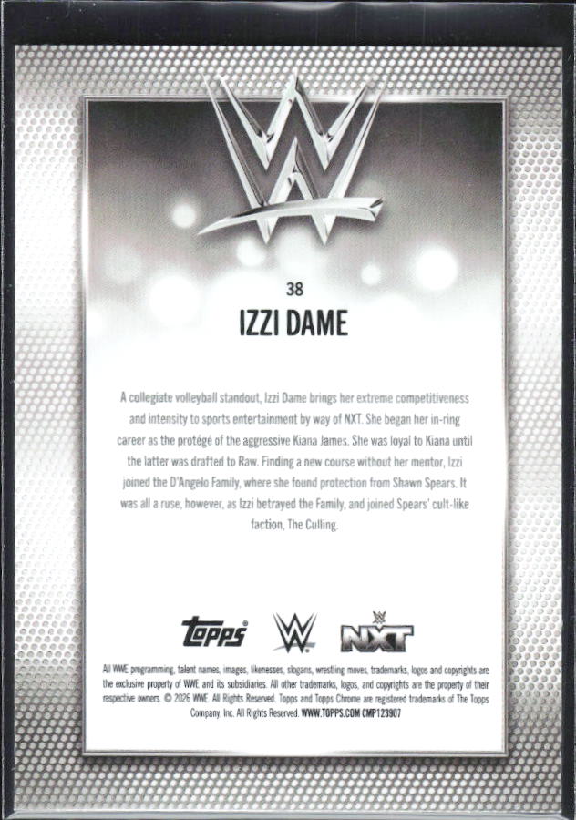 2026 Topps Chrome WWE #38 Izzi Dame – baksida