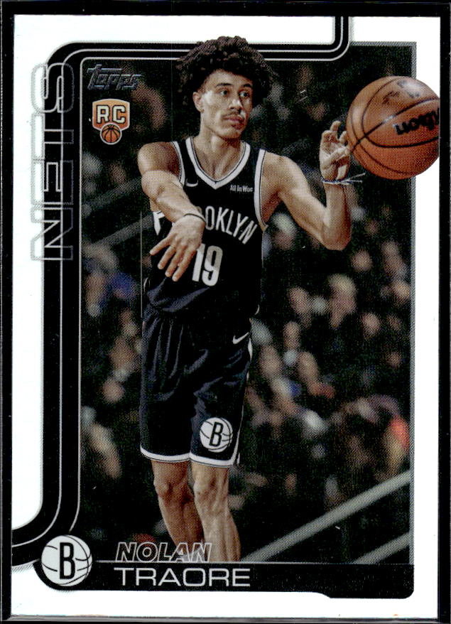 2025-26 Topps #219 Nolan Traore Rainbow Foilboard RC - framsida
