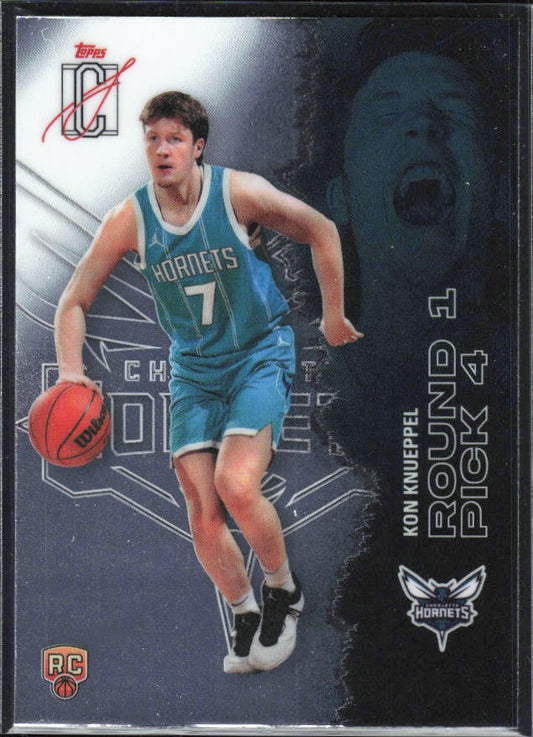 2025-26 Topps Signature Class #103 Kon Knueppel Chrome - framsida