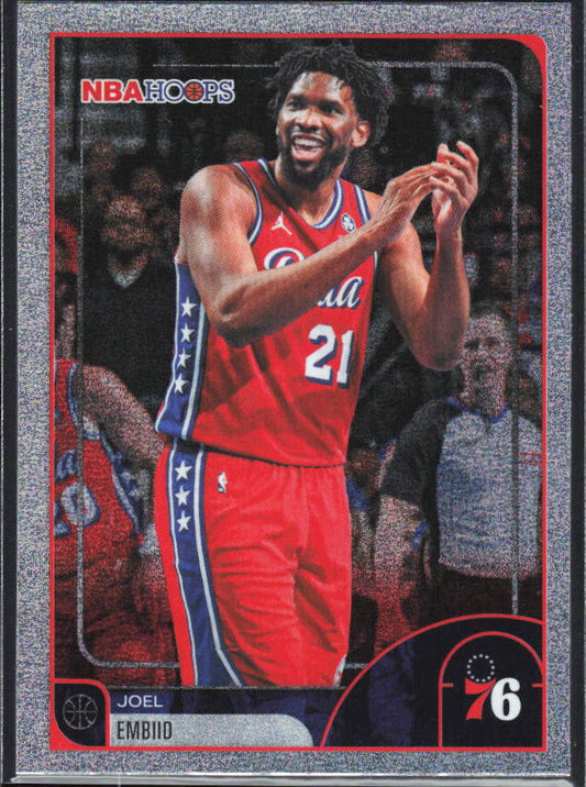 2025-26 Hoops #9 Joel Embiid Light Burst - framsida