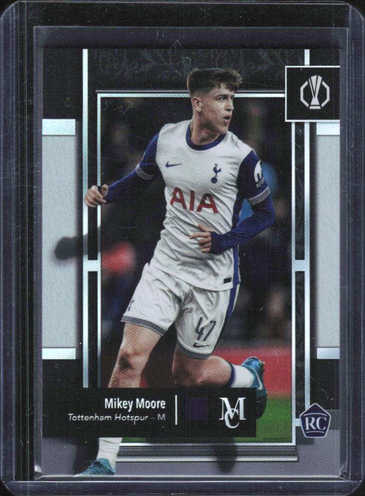 2024-25 Topps Museum Collection UEFA Mikey Moore RC #48 framsida