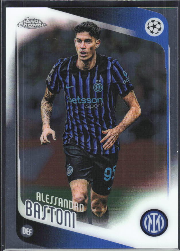 Alessandro Bastoni – 2025-26 Topps Chrome UEFA Club Competitions #143 – framsida