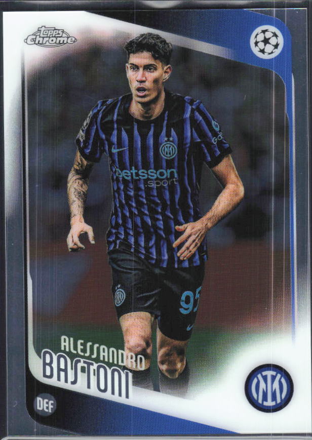 Alessandro Bastoni – 2025-26 Topps Chrome UEFA Club Competitions #143 – framsida
