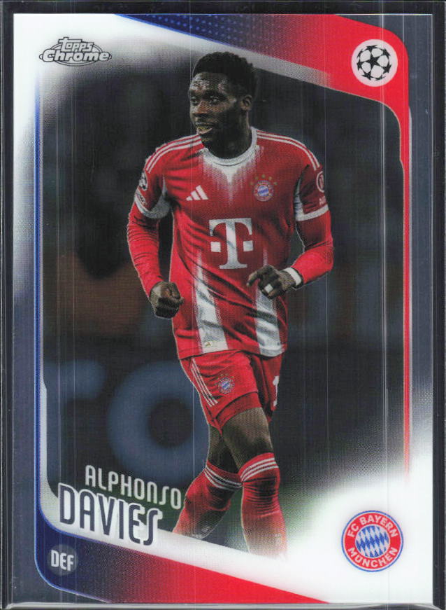 Alphonso Davies – 2025-26 Topps Chrome UEFA Club Competitions #90 – framsida