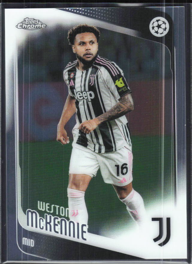 Weston McKennie – 2025-26 Topps Chrome UEFA Club Competitions #15 – framsida