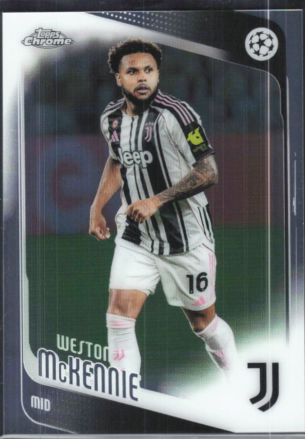 Weston McKennie – 2025-26 Topps Chrome UEFA Club Competitions #15 – framsida