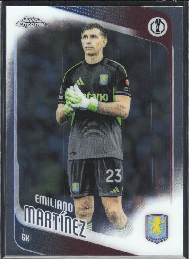 2025-26 Topps Chrome UEFA Club Competitions #75 Emiliano Martínez – framsida