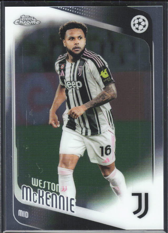 2025-26 Topps Chrome UEFA Club Competitions #15 Weston McKennie – framsida