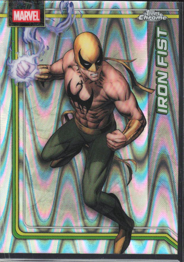 2026 Topps Chrome Marvel Comics #56 Iron Fist RayWave Refractor – framsida