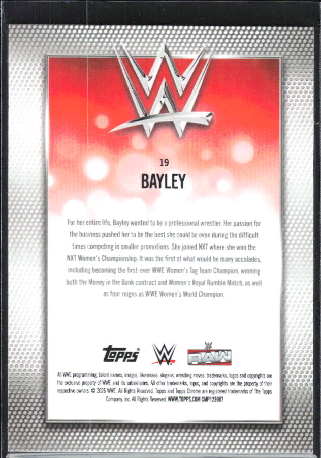 2026 Topps Chrome WWE #19 Bayley – baksida
