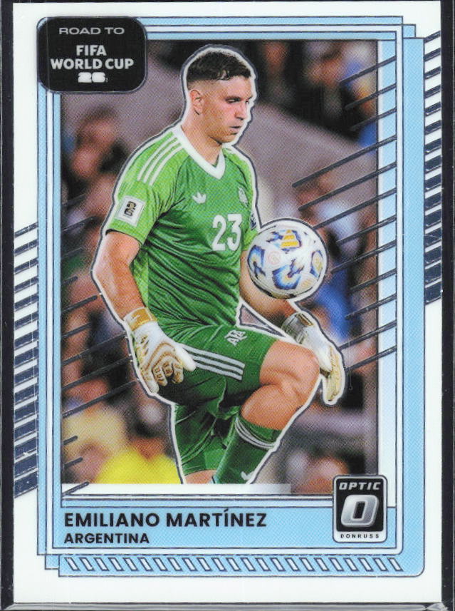 Emiliano Martínez 2025-26 Donruss Road to FIFA World Cup Optic #160 – framsida