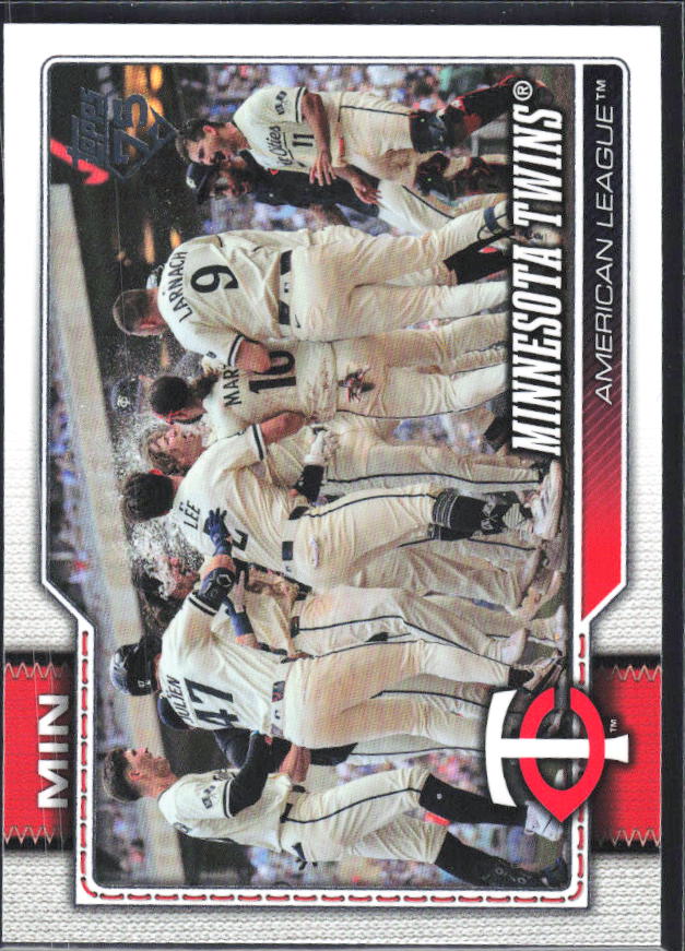 Minnesota Twins 2026 Series 2 Team Card #431 – framsida