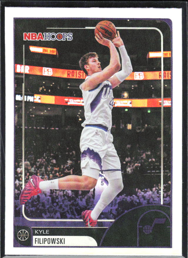 Kyle Filipowski 2025-26 NBA Hoops #179 – framsida