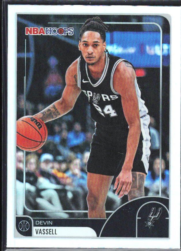 Devin Vassell 2025-26 NBA Hoops #233 – framsida