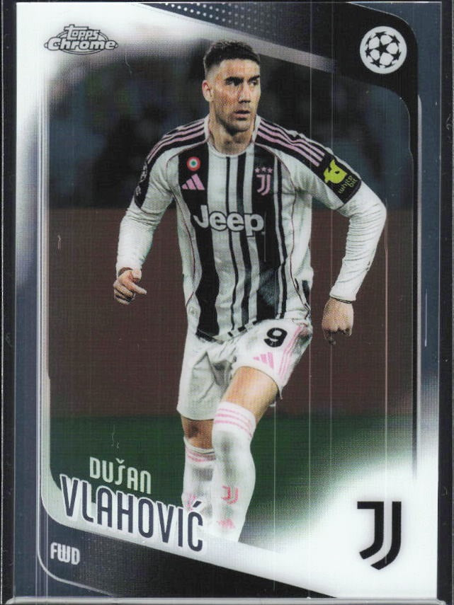 Dušan Vlahović 2025-26 Topps Chrome UCC #175 – framsida