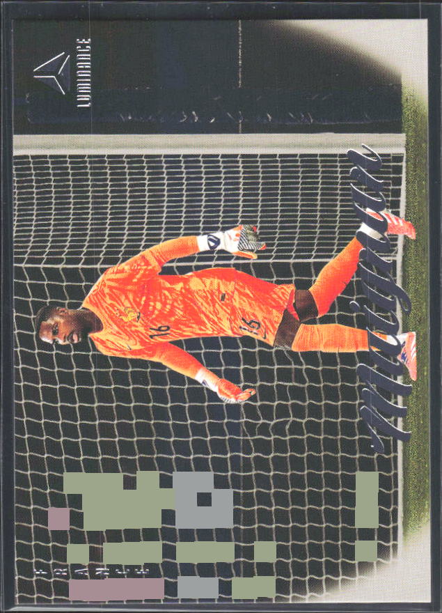 Mike Maignan – 2026 Panini Luminance France #9 Base – framsida