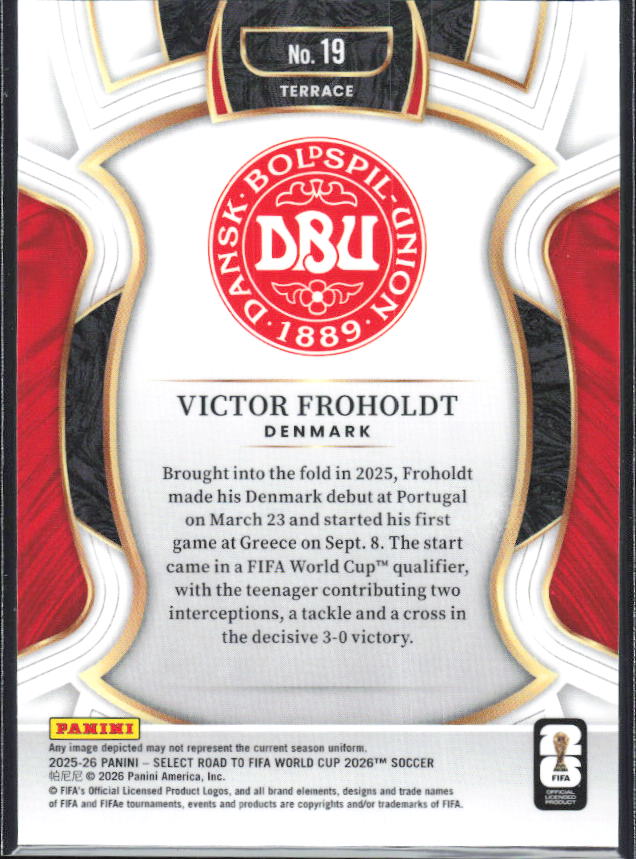 Victor Froholdt – 2025-26 Panini Select Road to FIFA World Cup #19 Terrace RC – baksida