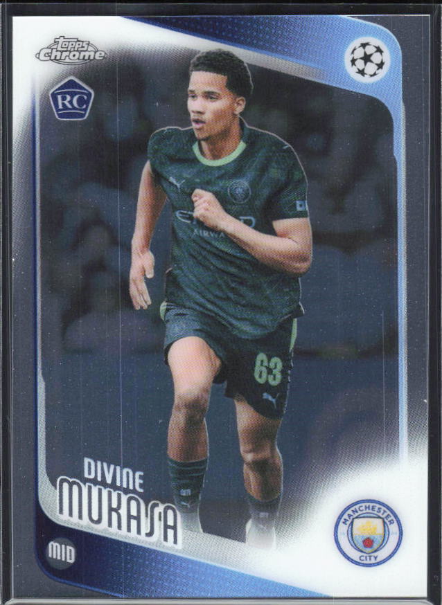 Divine Mukasa – 2025-26 Topps Chrome UEFA Club Competitions #49 RC – framsida
