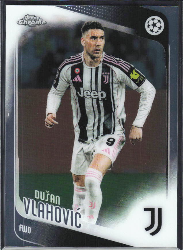 Dušan Vlahović – 2025-26 Topps Chrome UEFA Club Competitions #175 – framsida