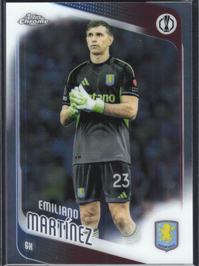Emiliano Martínez – 2025-26 Topps Chrome UEFA Club Competitions #75 – framsida