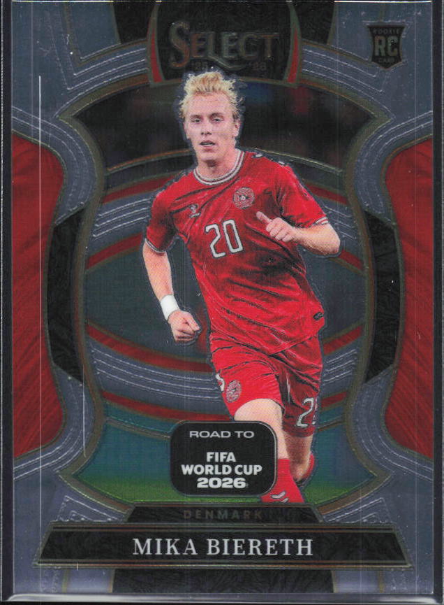 Mika Biereth – 2025-26 Panini Select Road to FIFA World Cup #20 Terrace RC – framsida
